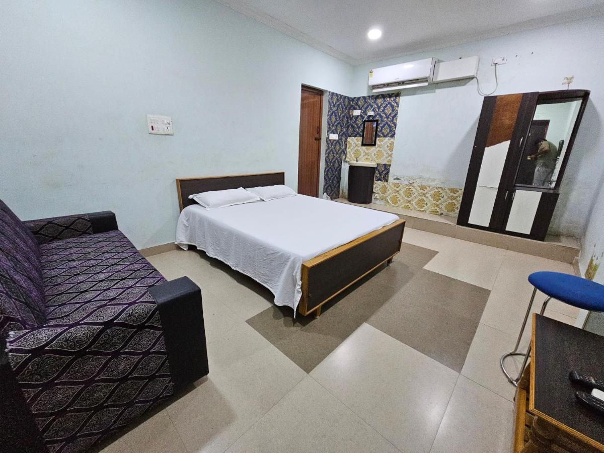 Arunachala Guest House Vriddhachalam Bagian luar foto